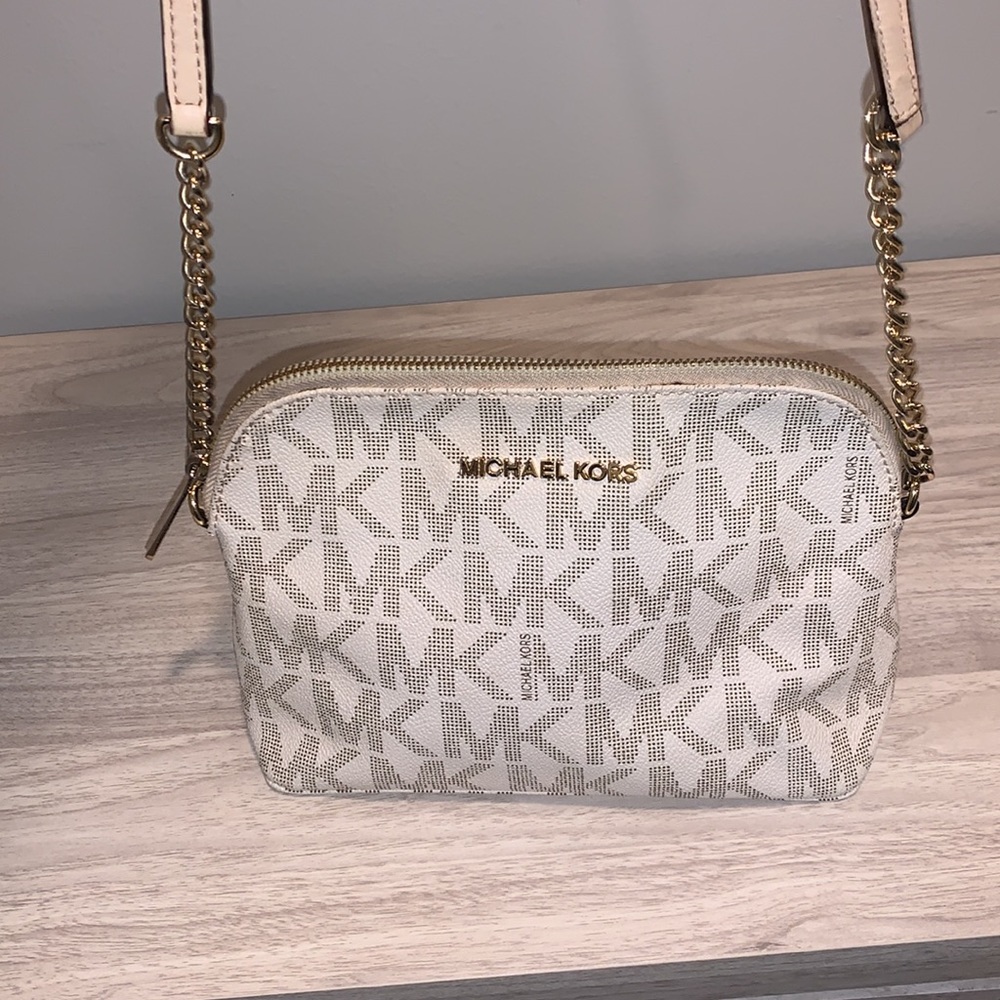 Michael Kors Crossbody